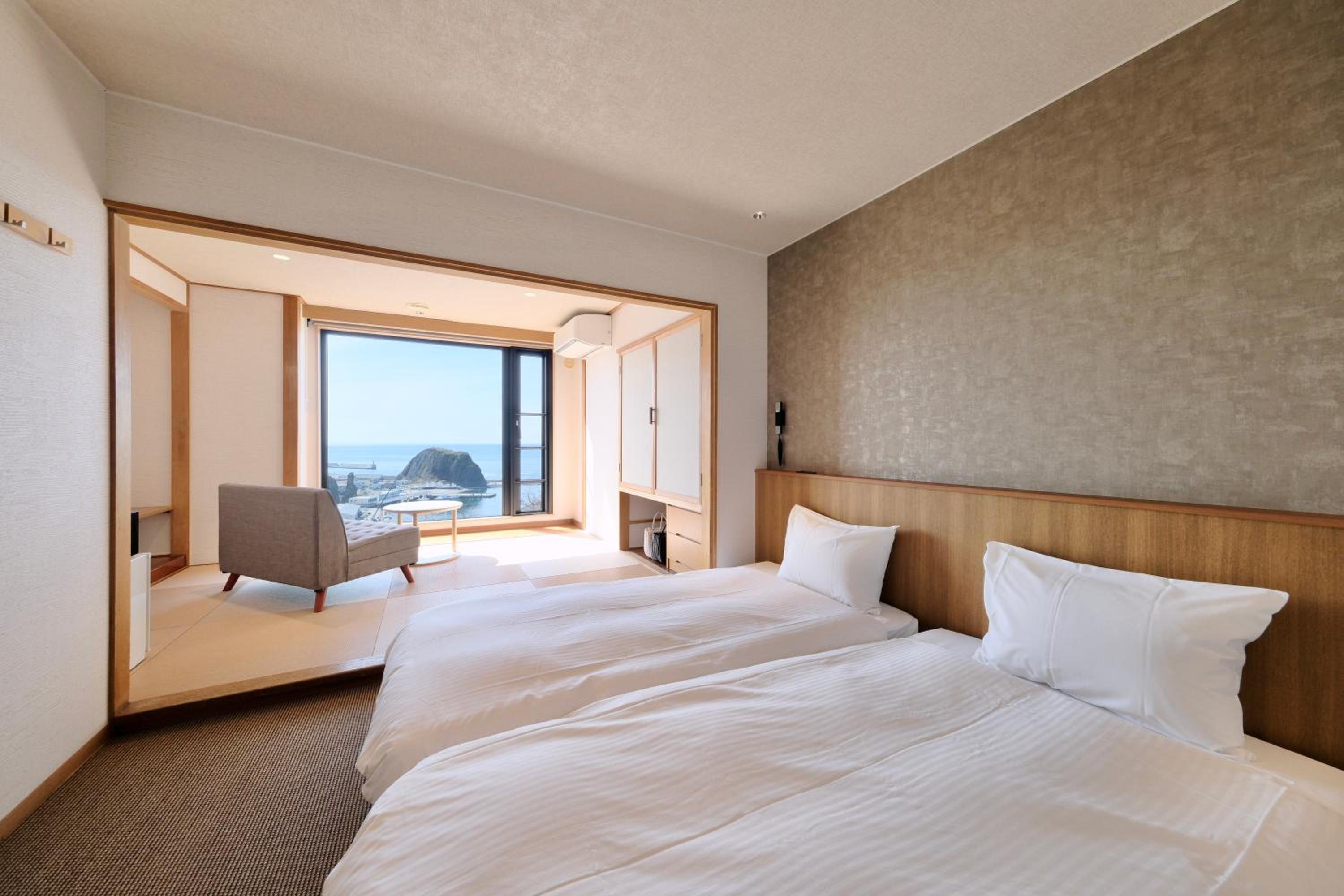 ROOM, TWIN BEDS, SHARED BATHROOM, TATAMI