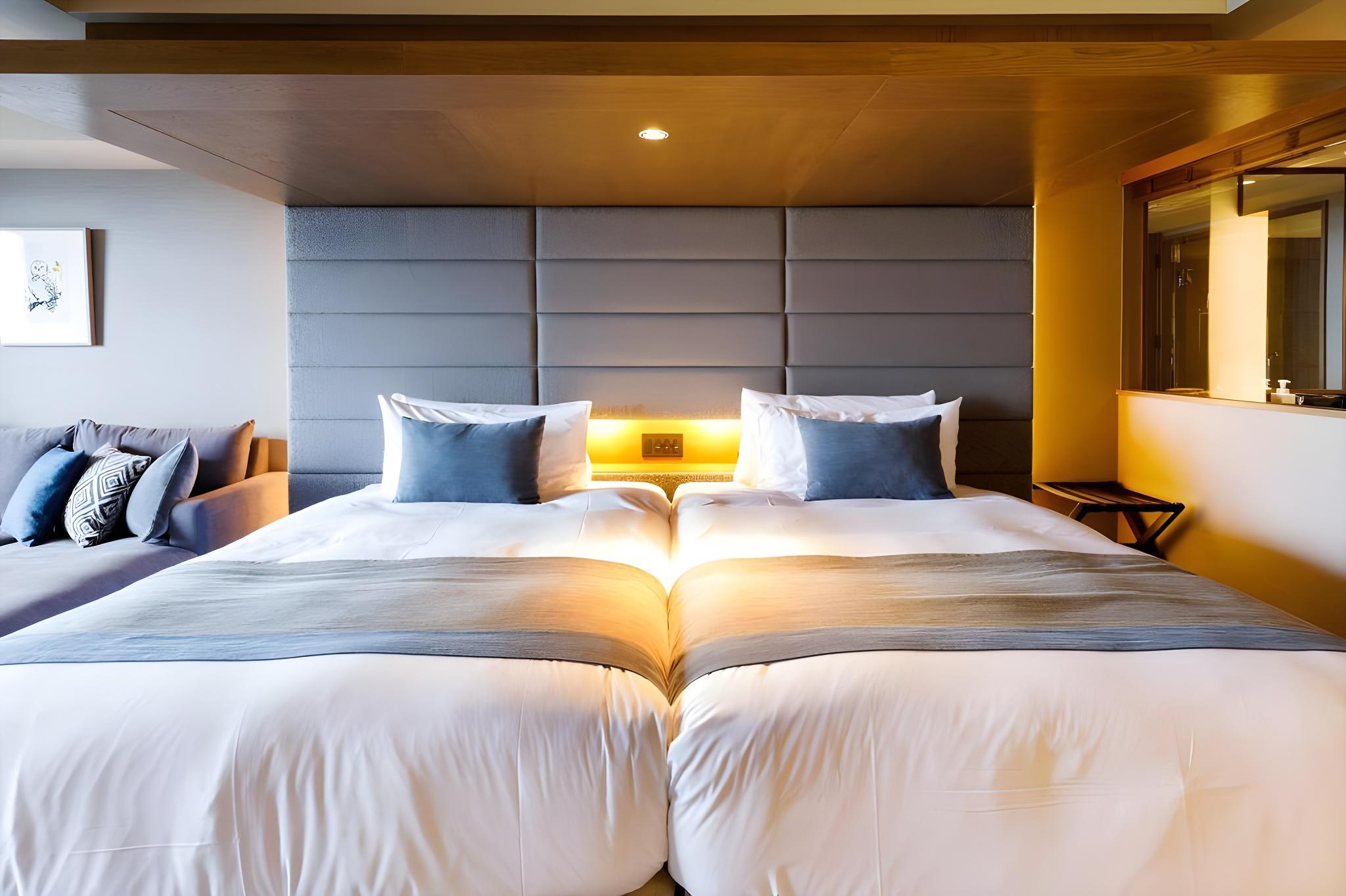 SEMI ROOM, SUITE