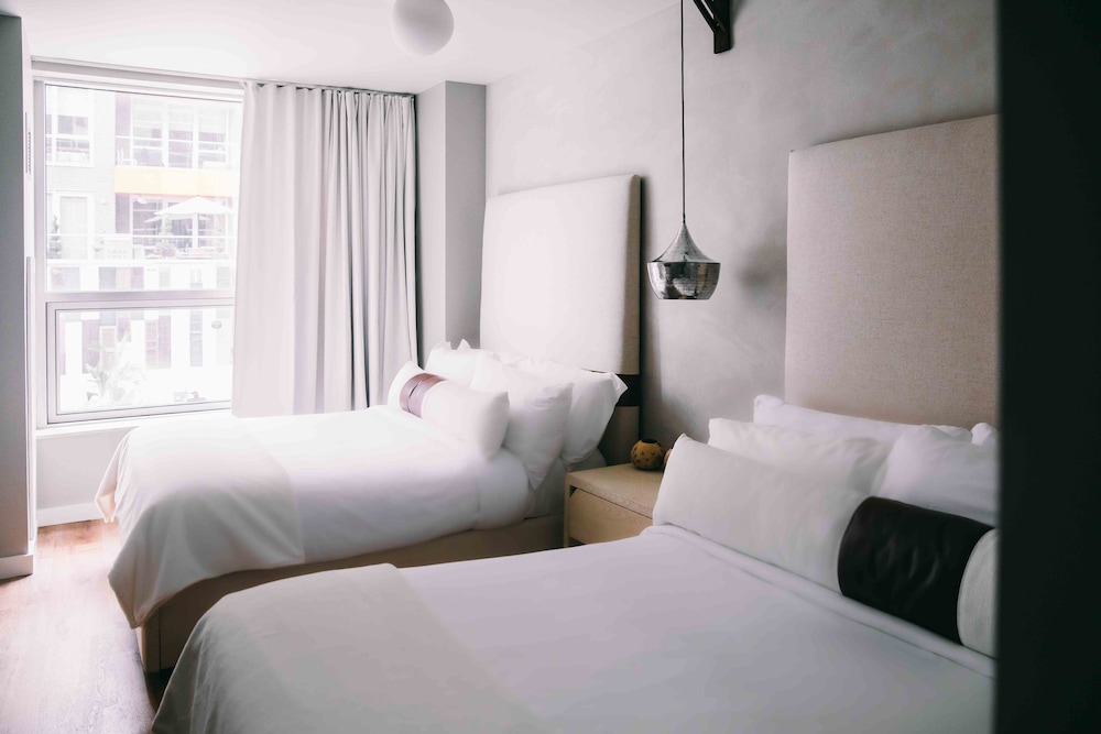 CODA Williamsburg (ex McCarren Hotel and Pool) 24/85