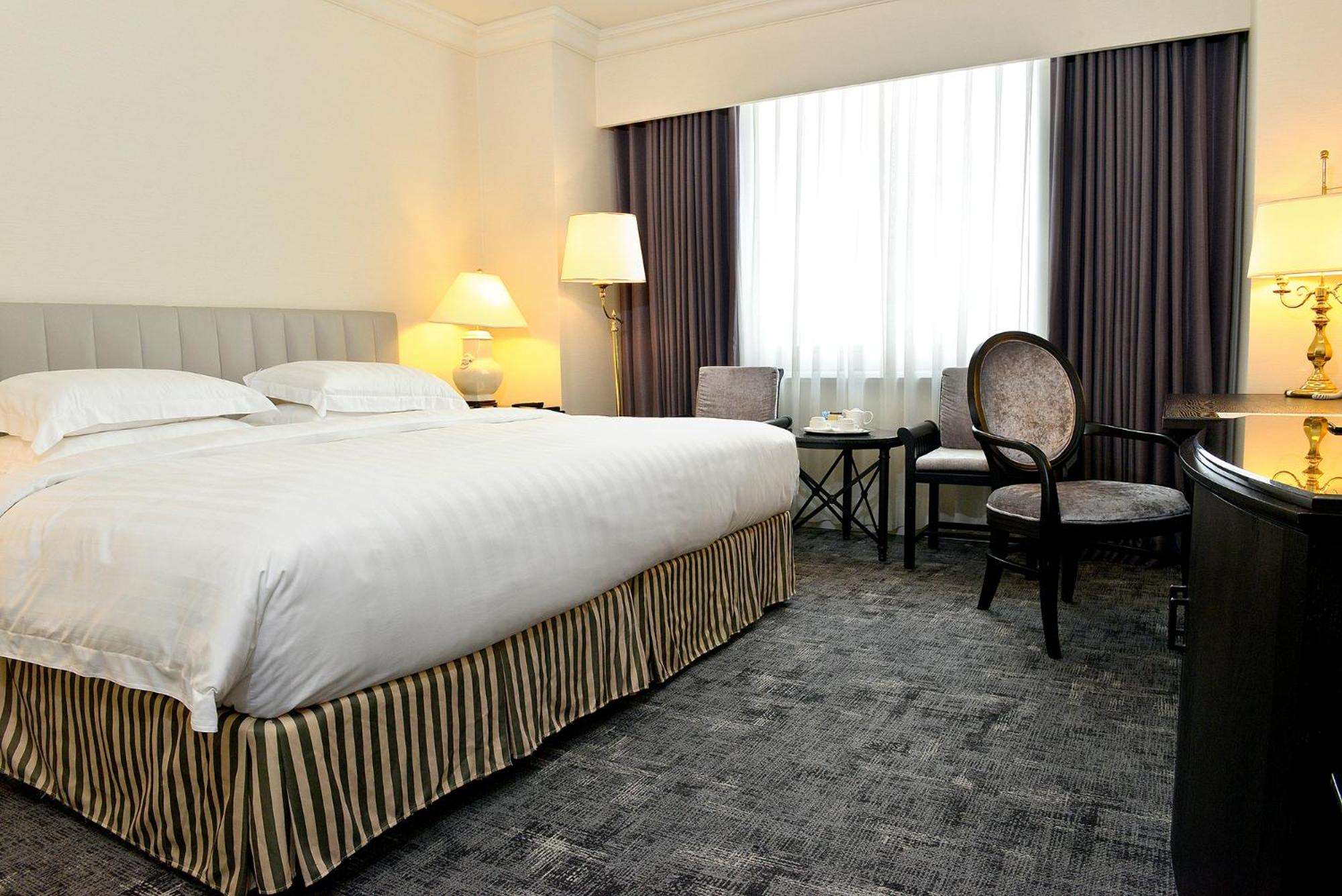 Room, Double Bed