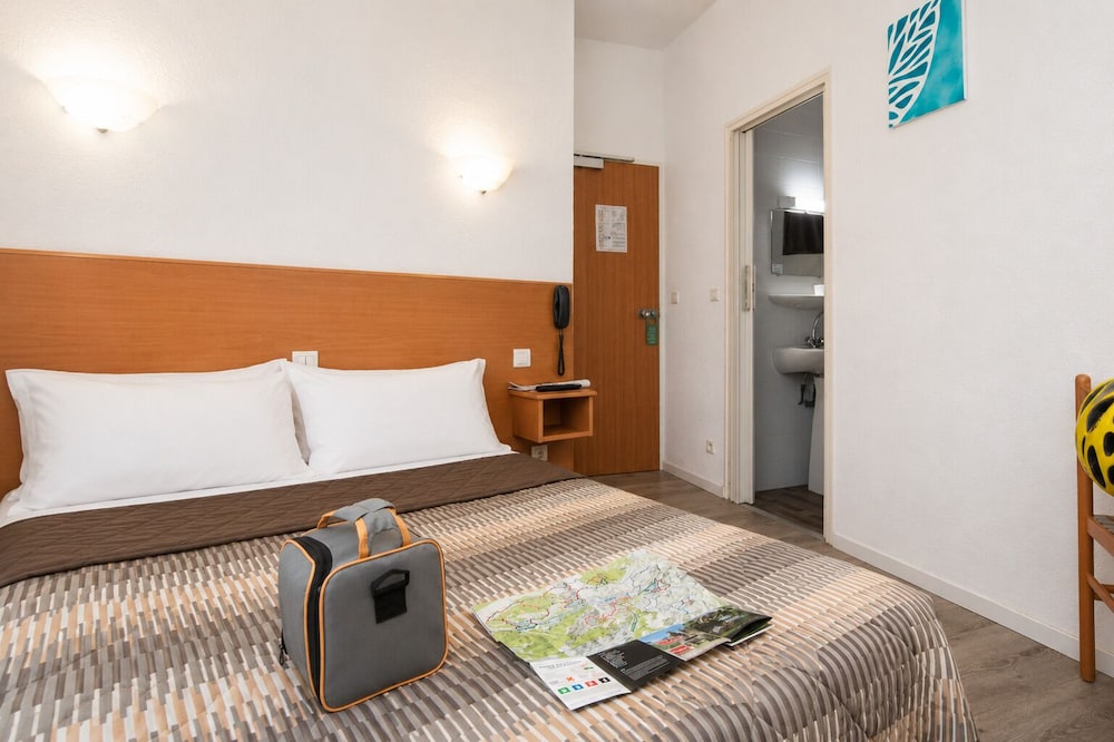 Hôtel Compostelle 15/50