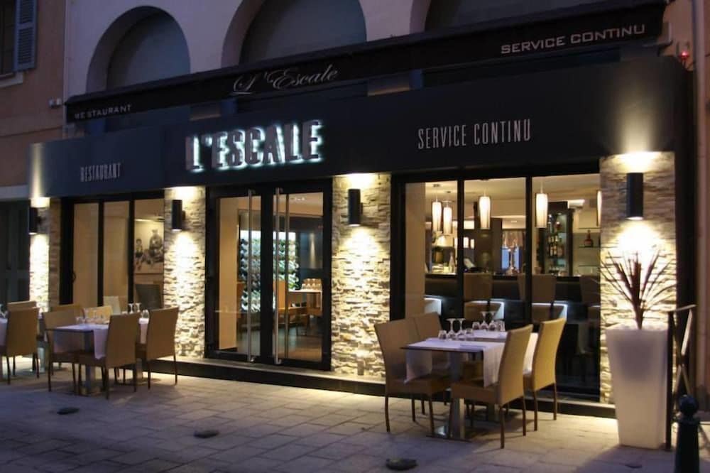 HOTEL L'ESCALE COTE PORT 3/42