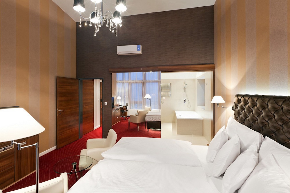 Pytloun City Boutique Hotel 8/36