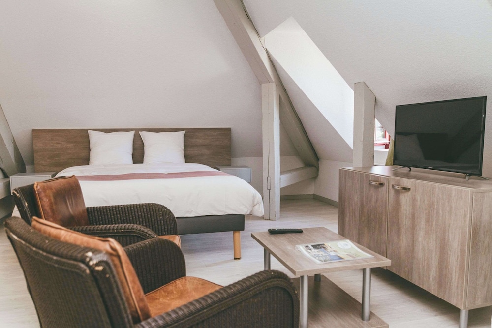 Terres de France Appart Hotel Le Splendid 28/63
