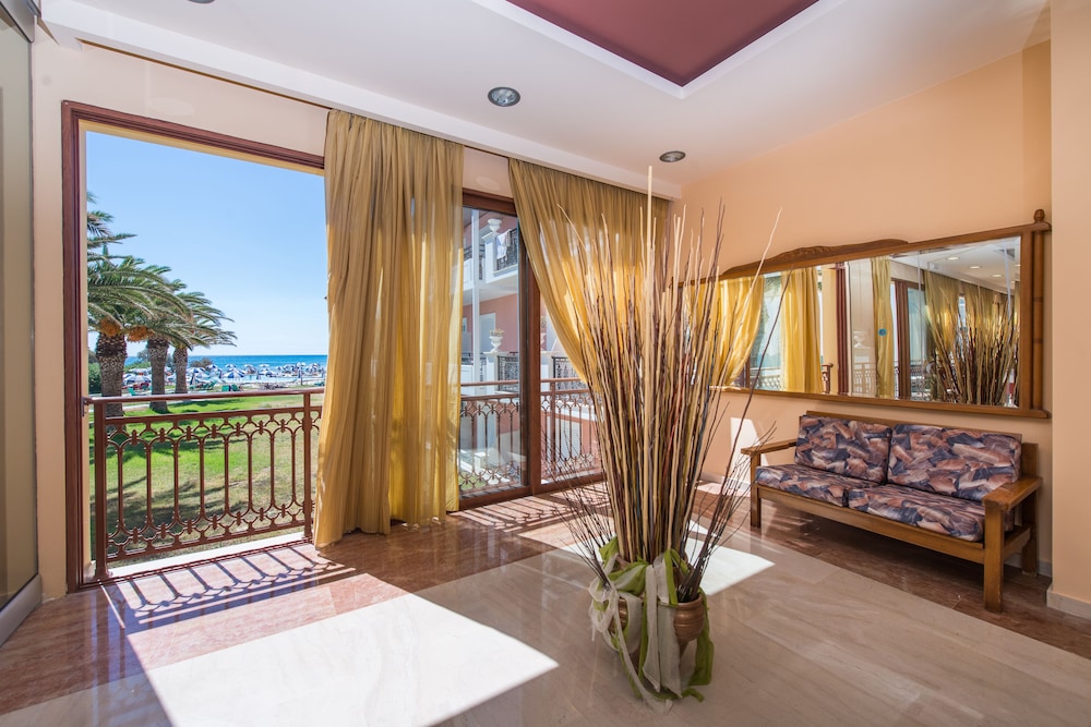 Astir Beach Hotel 10/31
