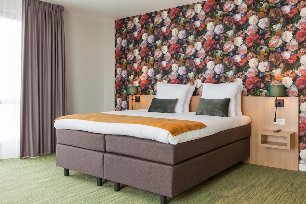 Family, King and Twin Beds