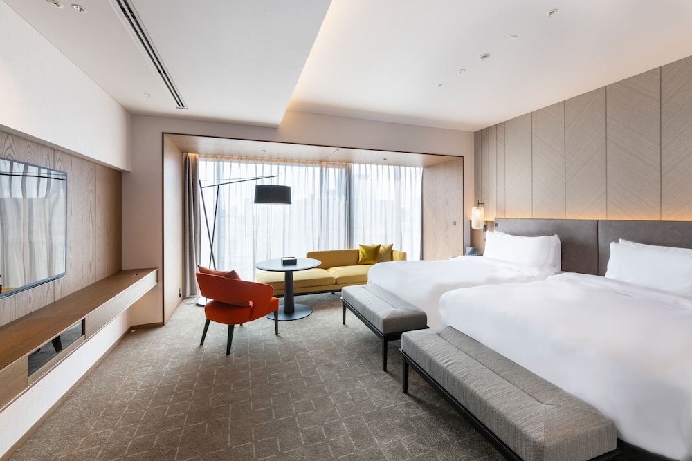 Deluxe, Twin Beds, Park View