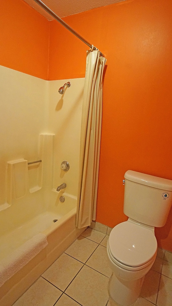 Los Angeles Inn & Suites - Lax 41/58