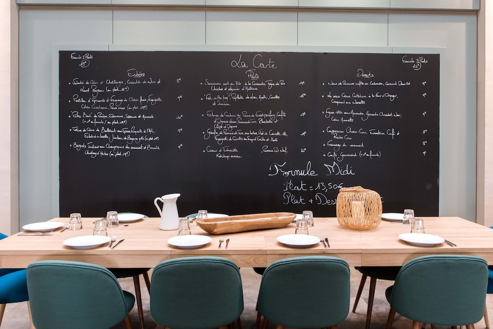 restaurant-cafeteria