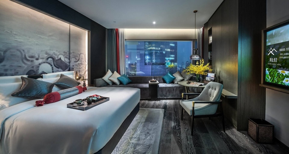 Elegant Hotel (Zhujiang New Town Canton Tower) 13/48