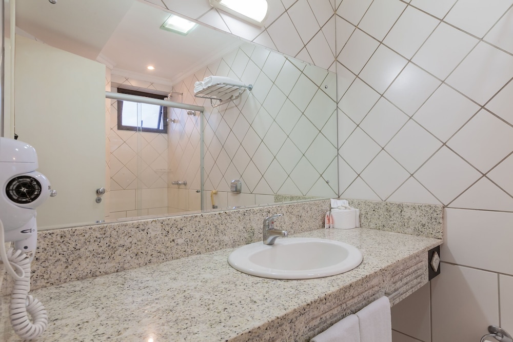 Tri Hotel Executive Criciuma 40/50