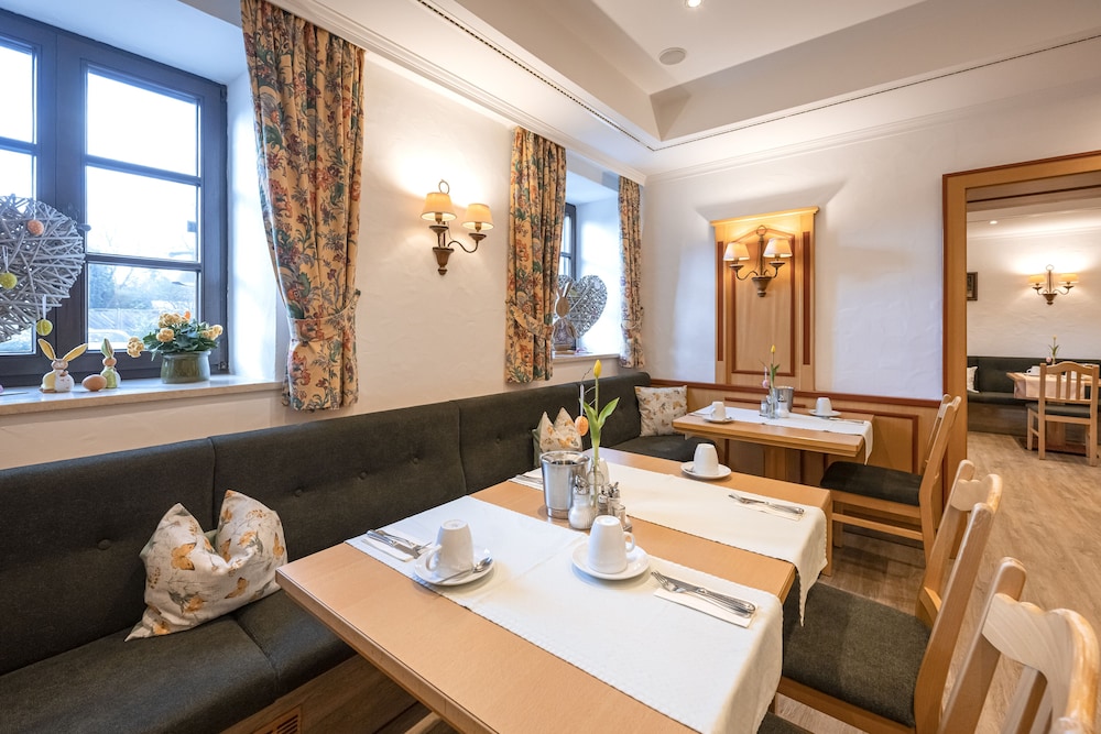 Hotel Neuwirt 26/44