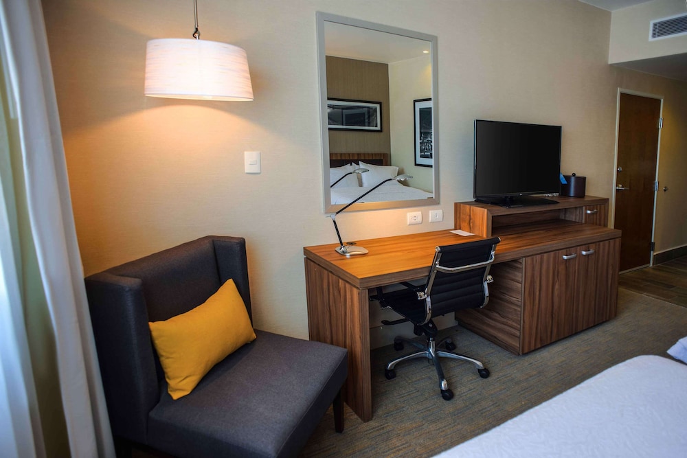 Hampton Inn by Hilton Piedras Negras 48/53