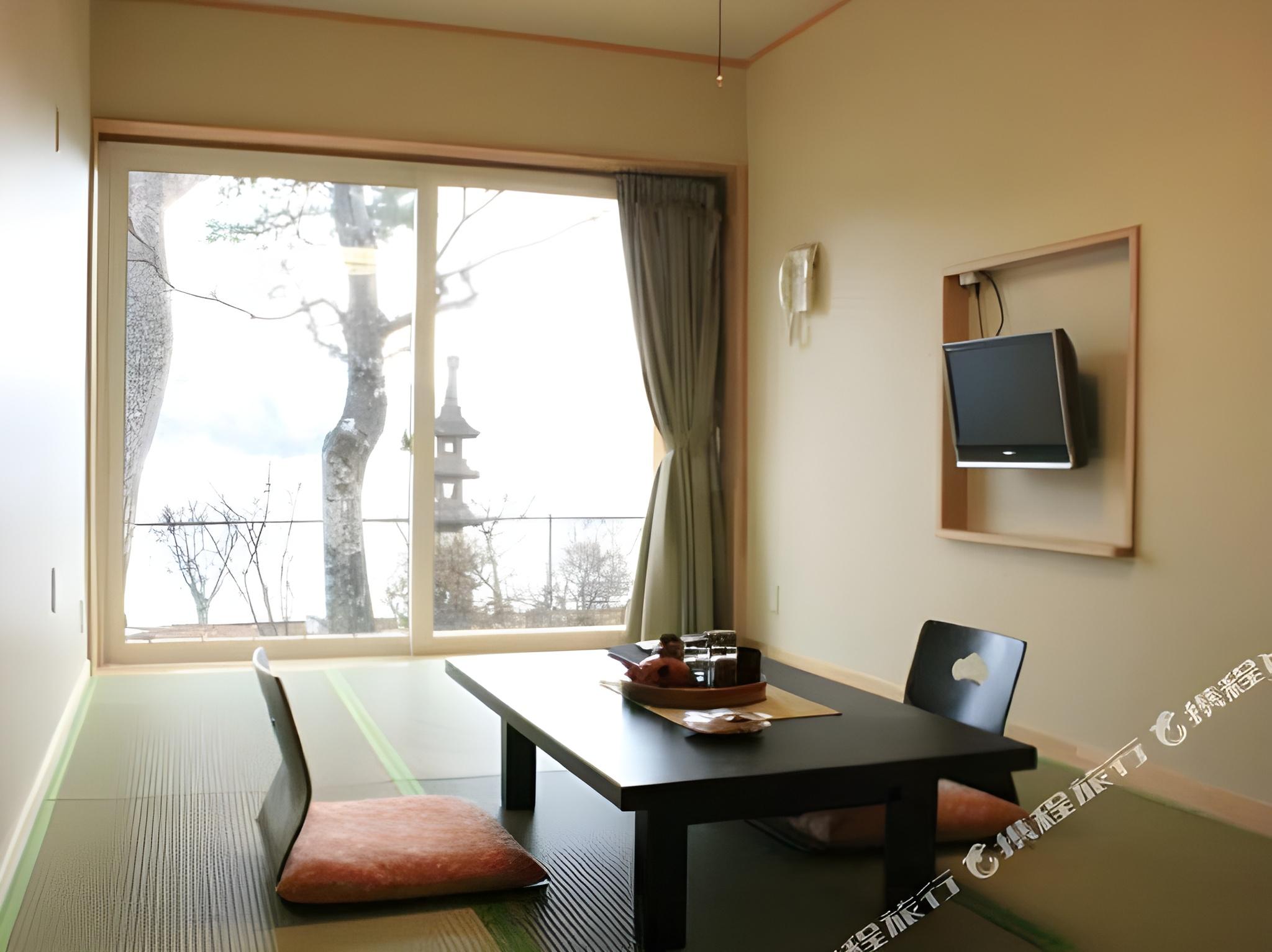 Hotel Kojoen 7/12