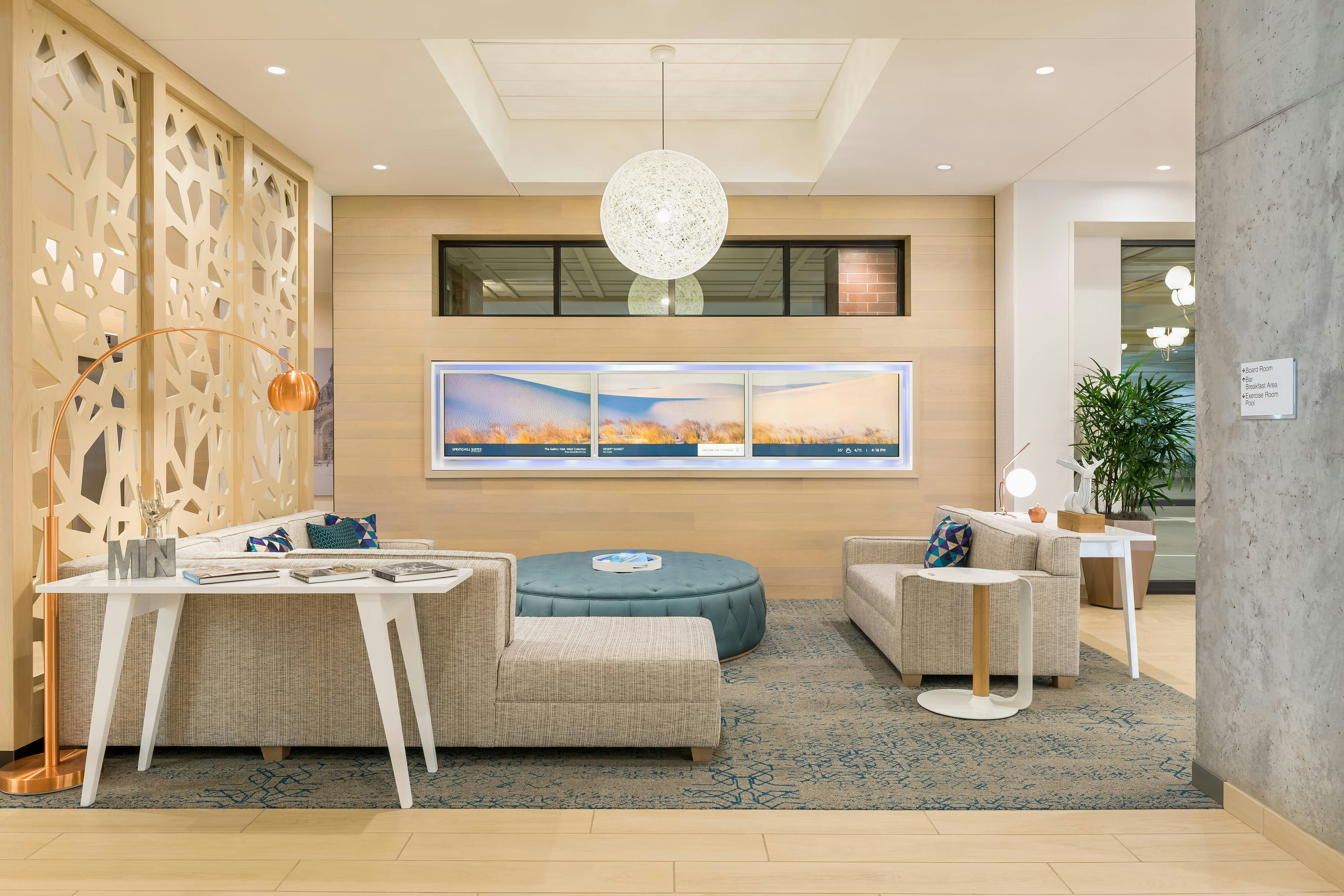 SpringHill Suites by Marriott St. Paul Downtown 3/8