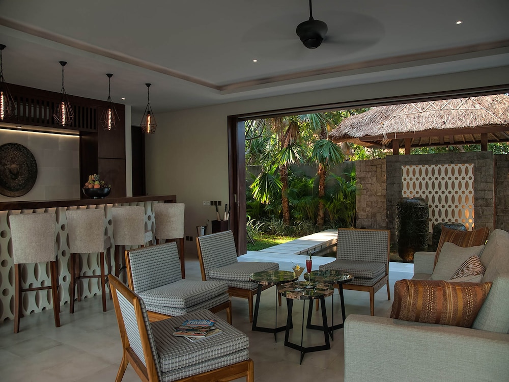 Seseh Beach Villas 24/50