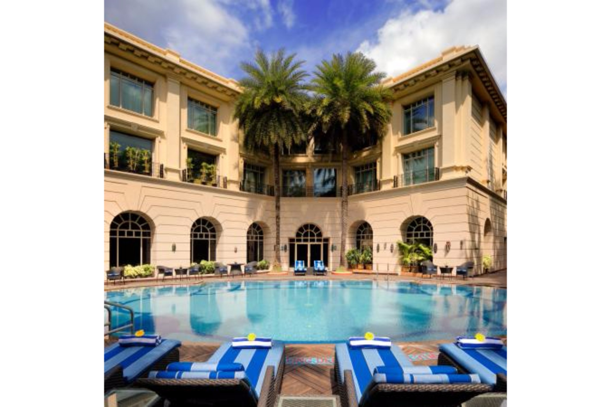 Hotel Southern Comfort 2/21