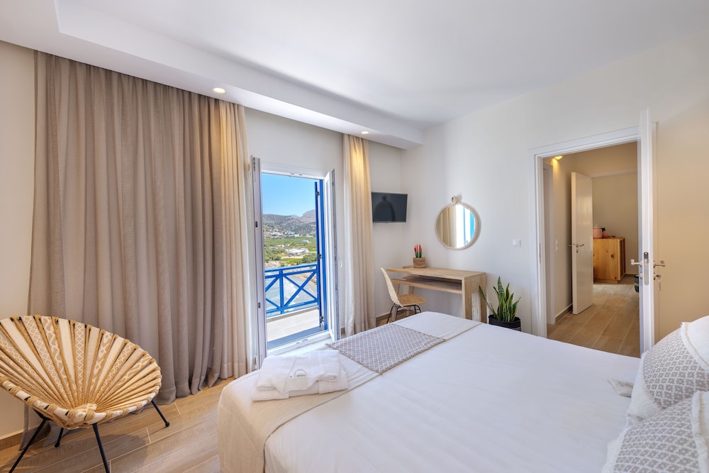 Dolphin Bay Seaside Resort & Suites 13/74