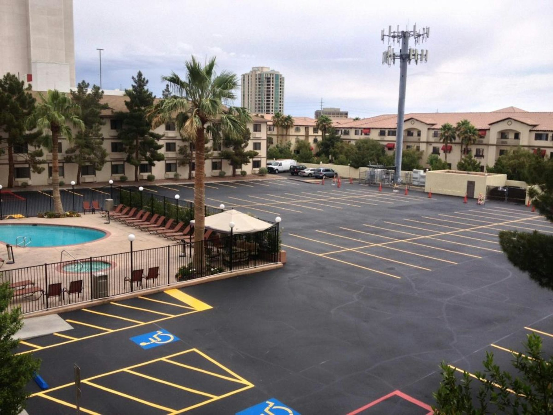 Ellis Island Hotel Casino & Brewery 26/32