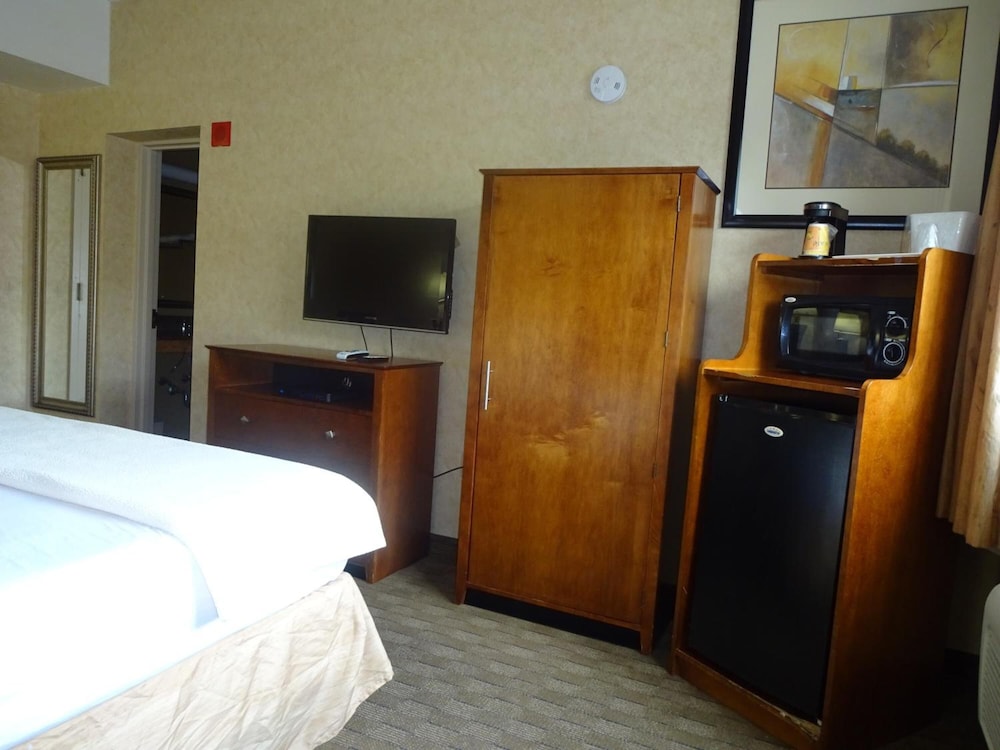 Sheridan Hotel 6/18