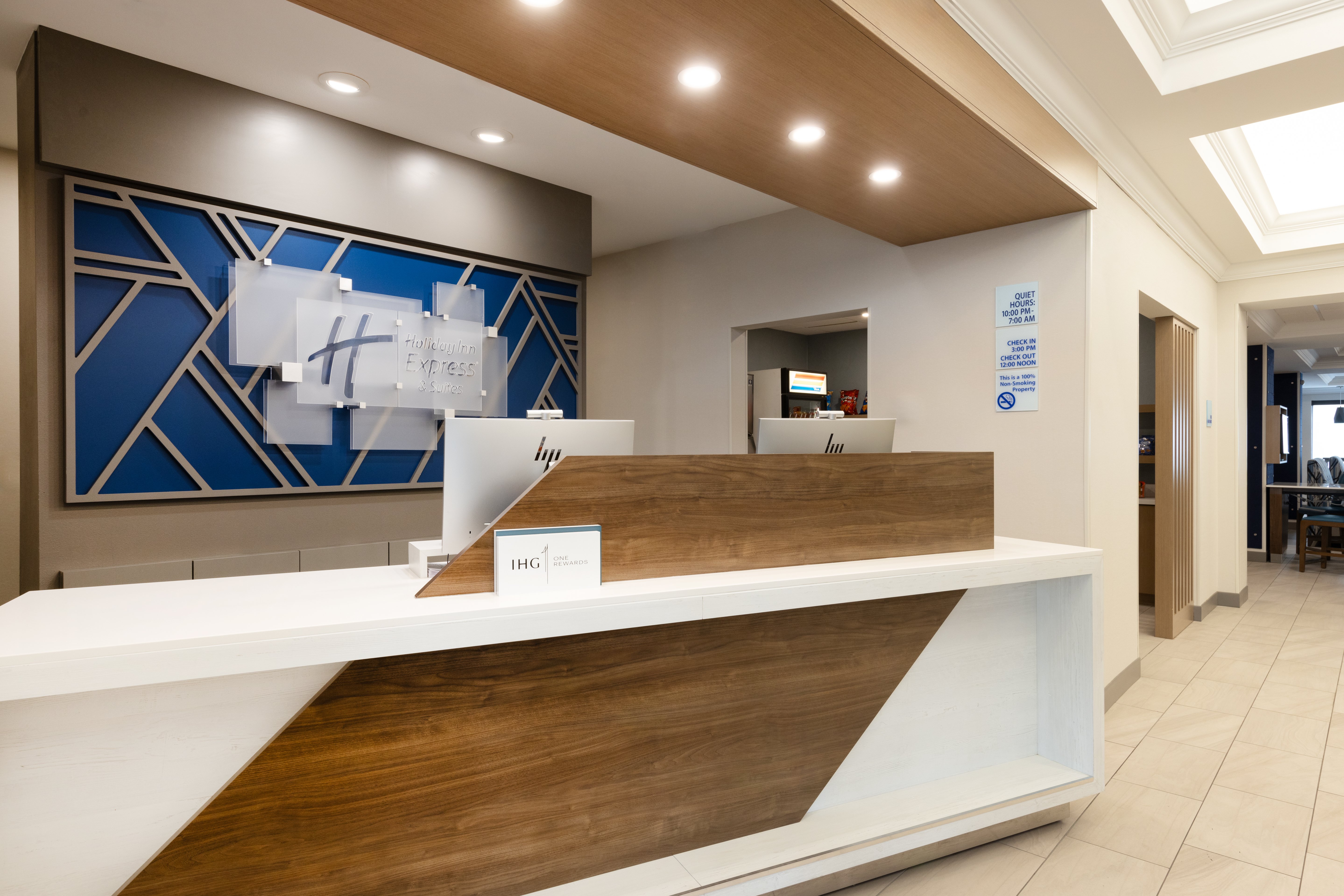 Holiday Inn Express Hotel And Suites Missoula Northwest 6/54