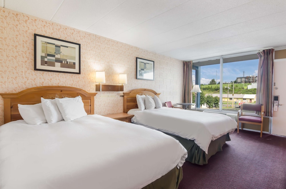 Americas Best Value Inn Wytheville 18/36