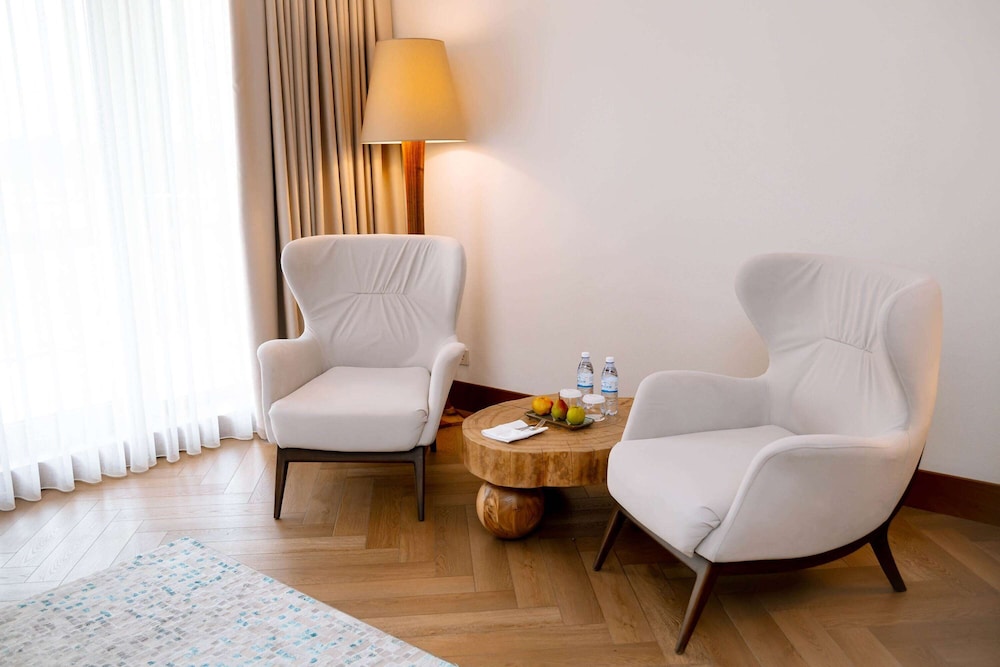 Wyndham Residences Aqkol 33/50