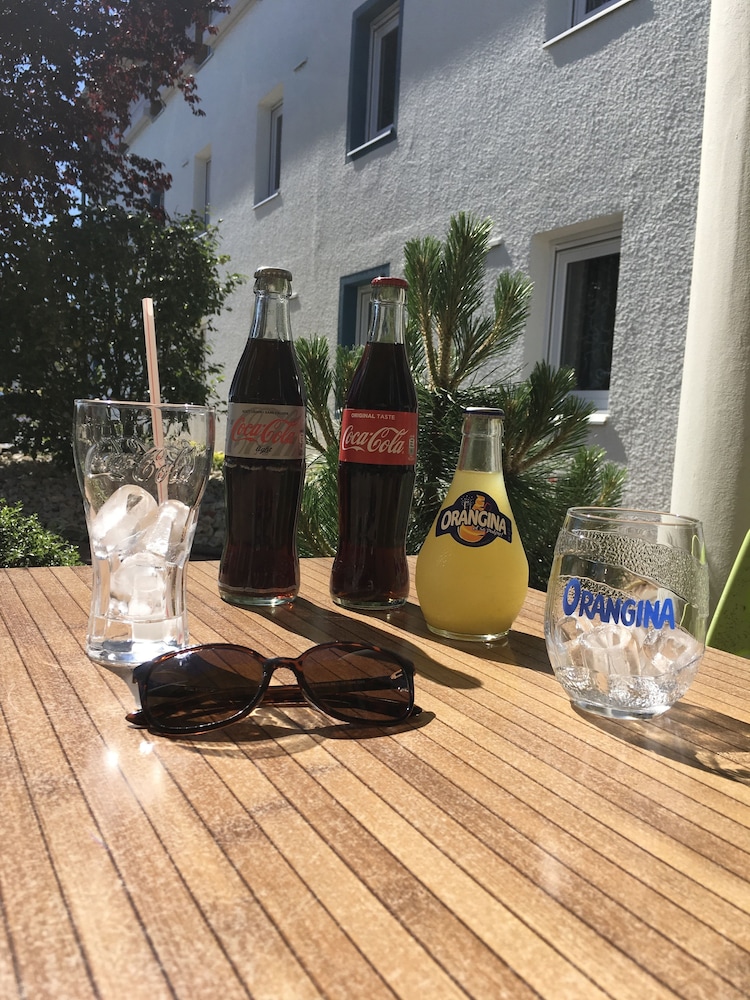 Brit Hotel Restaurant Le Cottage 52/62