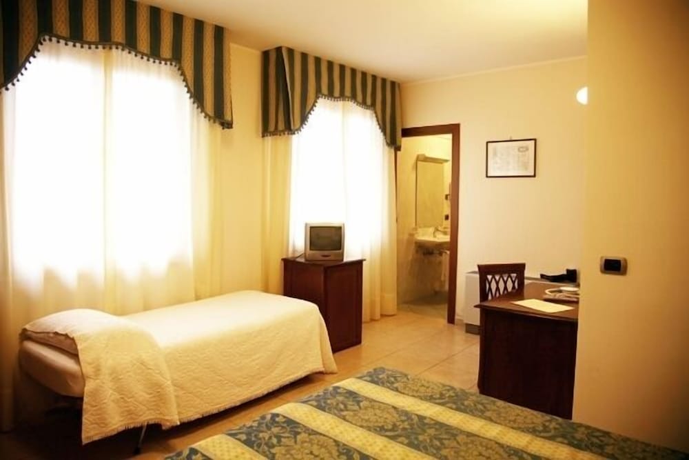 Hotel Tiziana 9/50