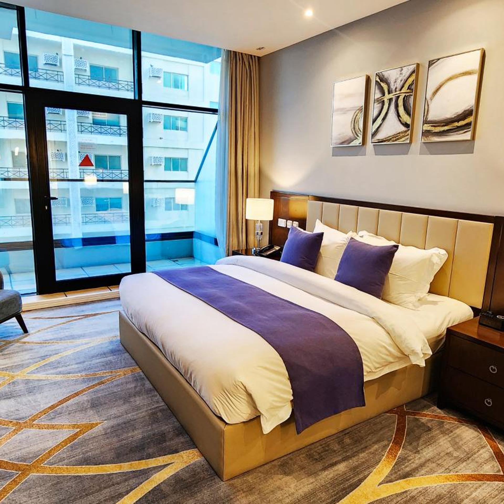 PRESIDENTIAL SUITE