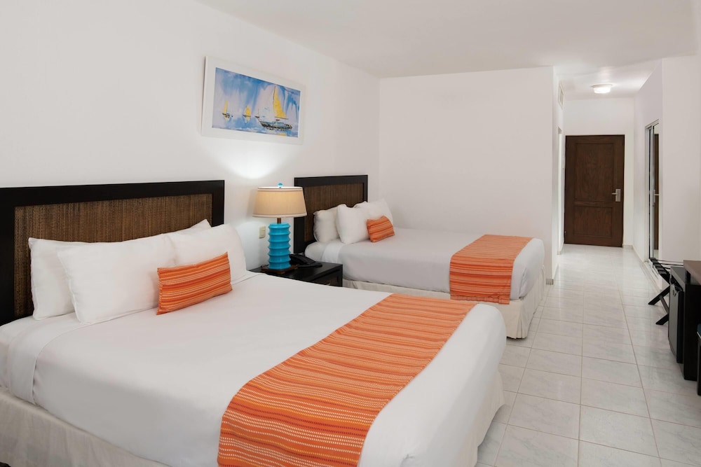 Casa Marina Sosua, Trademark by Wyndham All Inclusive 10/48