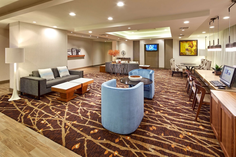 DoubleTree by Hilton Hotel LAX - El Segundo 46/84