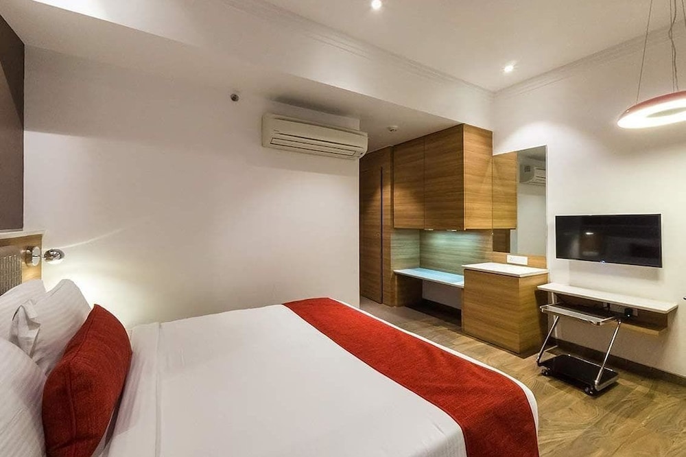 Jk Rooms 118 Urban Hermitage 9/50