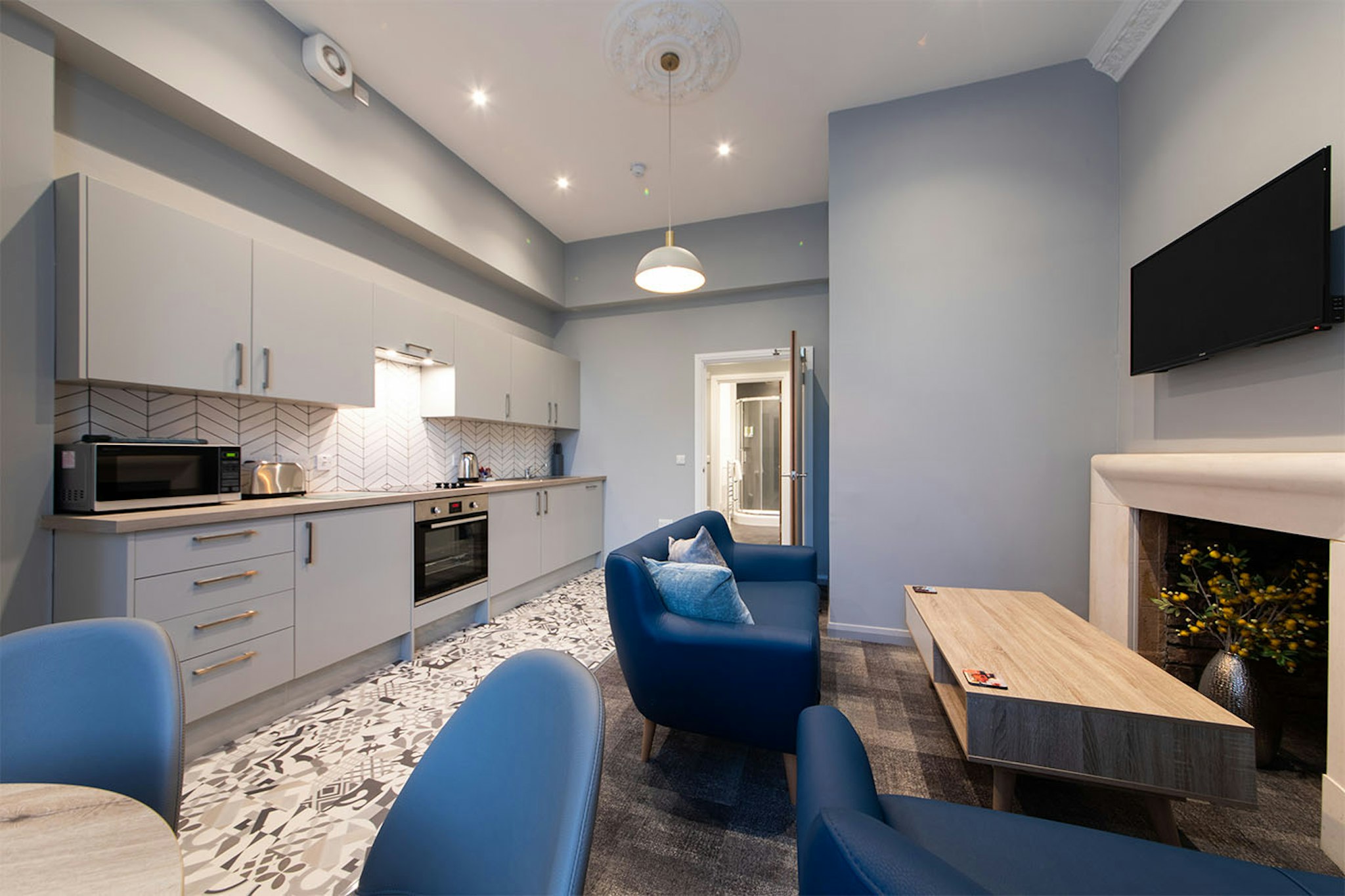 The Spires Serviced Apartments Cardiff 18/22