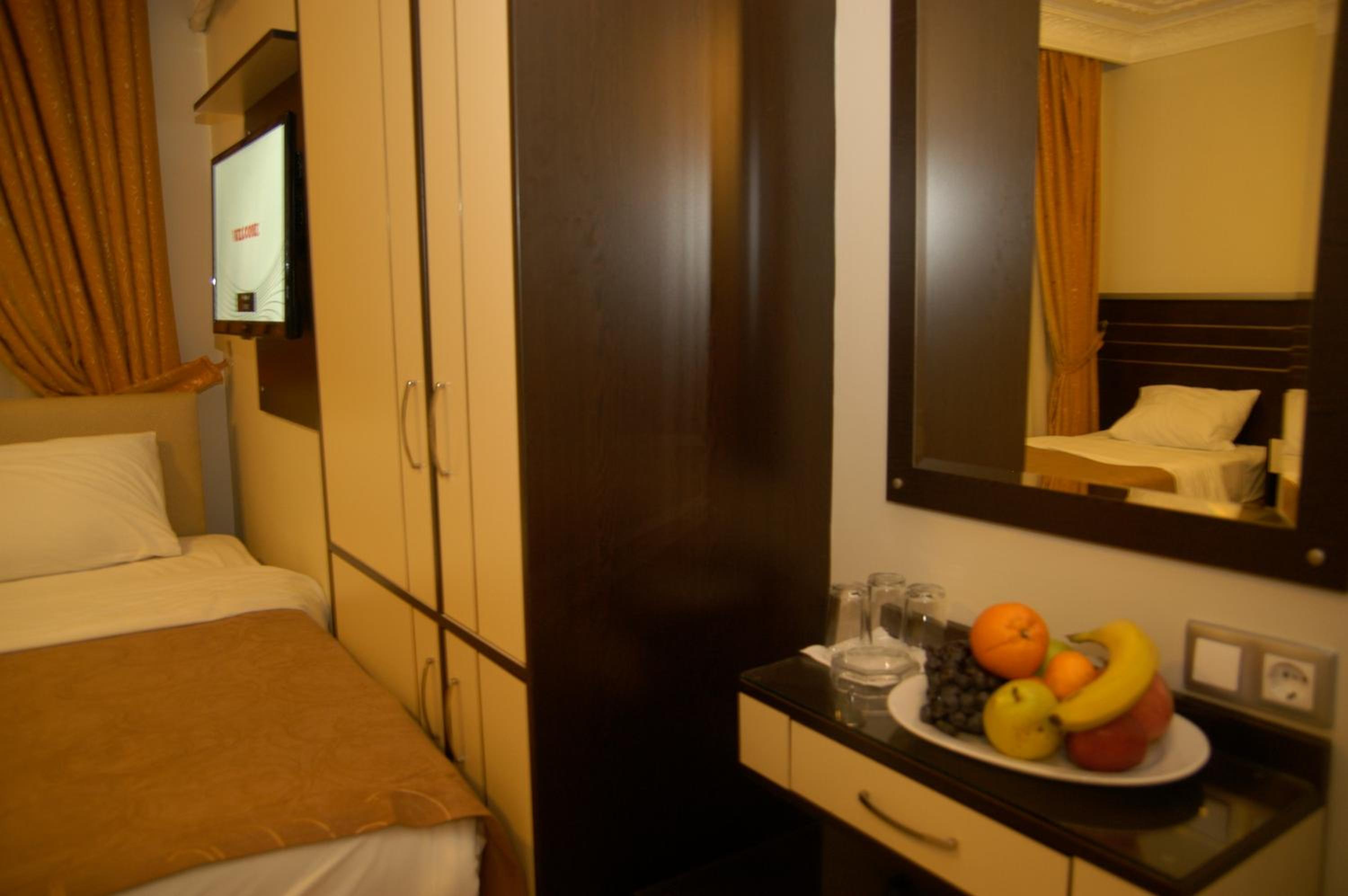 Merdan Hotel 47/48
