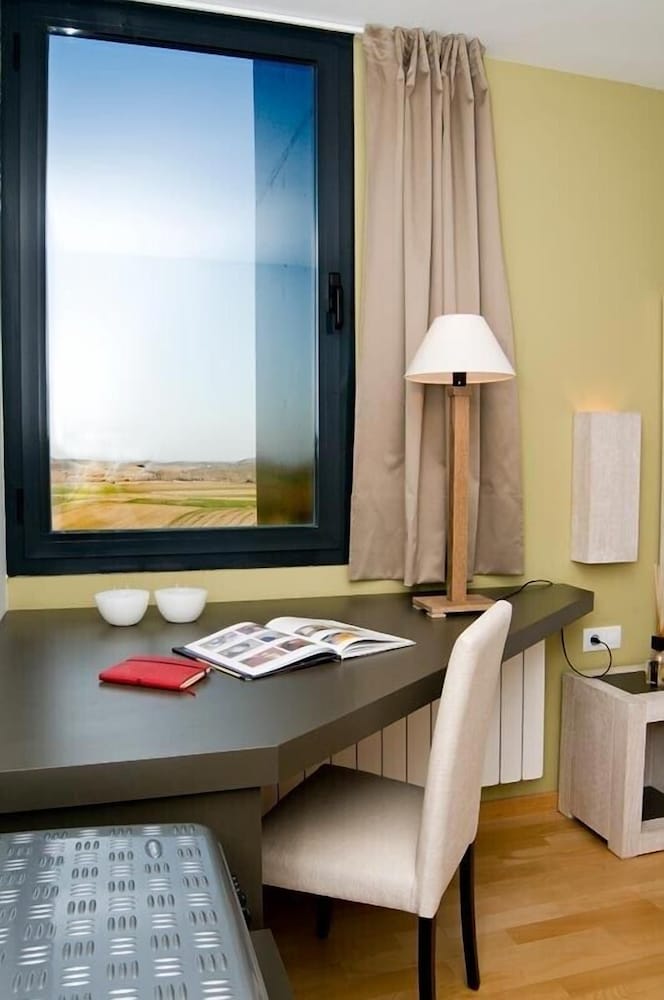 Hotel Convento Santa Ana 21/27