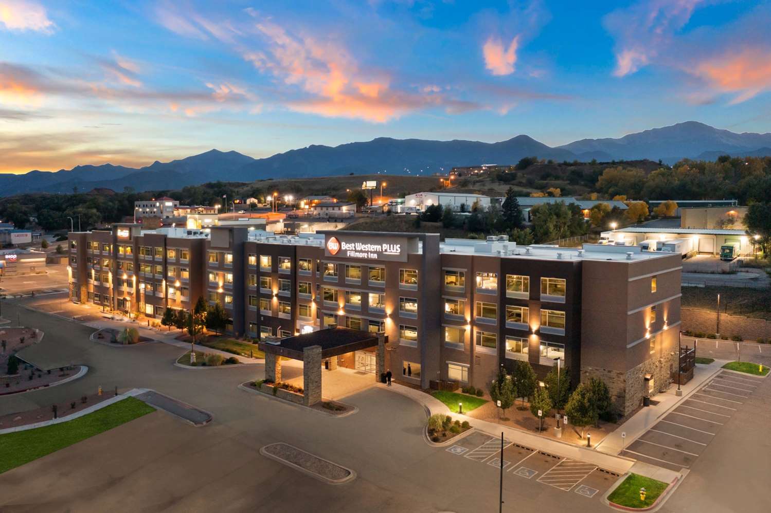 Best Western Plus Executive Residency Fillmore Inn 15/15