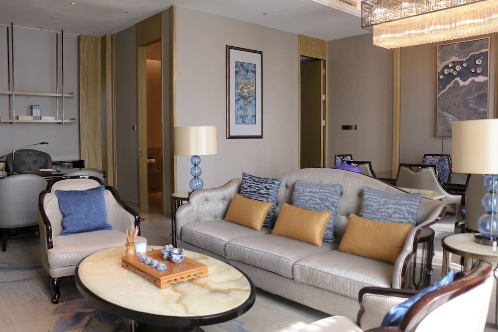 Wanda Realm Liuzhou 32/56