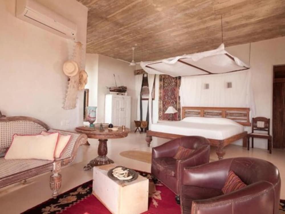 THE MAJLIS RESORT 33/78