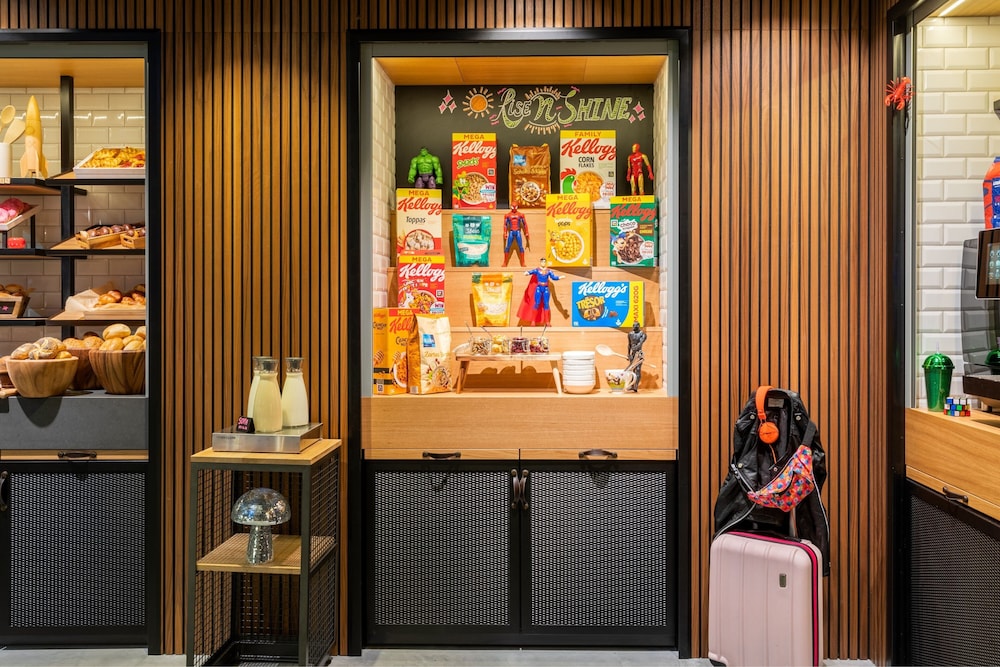 Moxy Berlin Airport 7/19