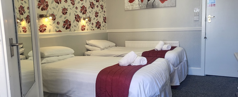 Blenheim Mount Hotel 18/50