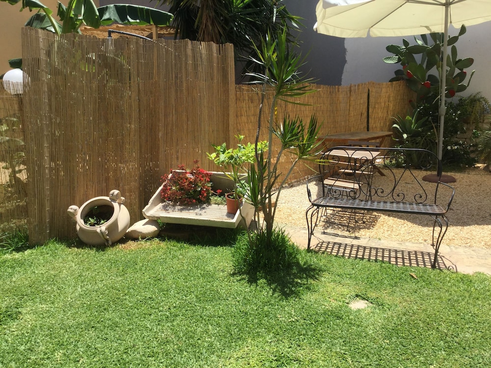 Bed & Breakfast U'iazzu 36/47