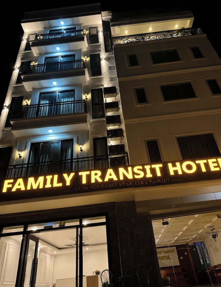 Family Transit Hotel 1/68