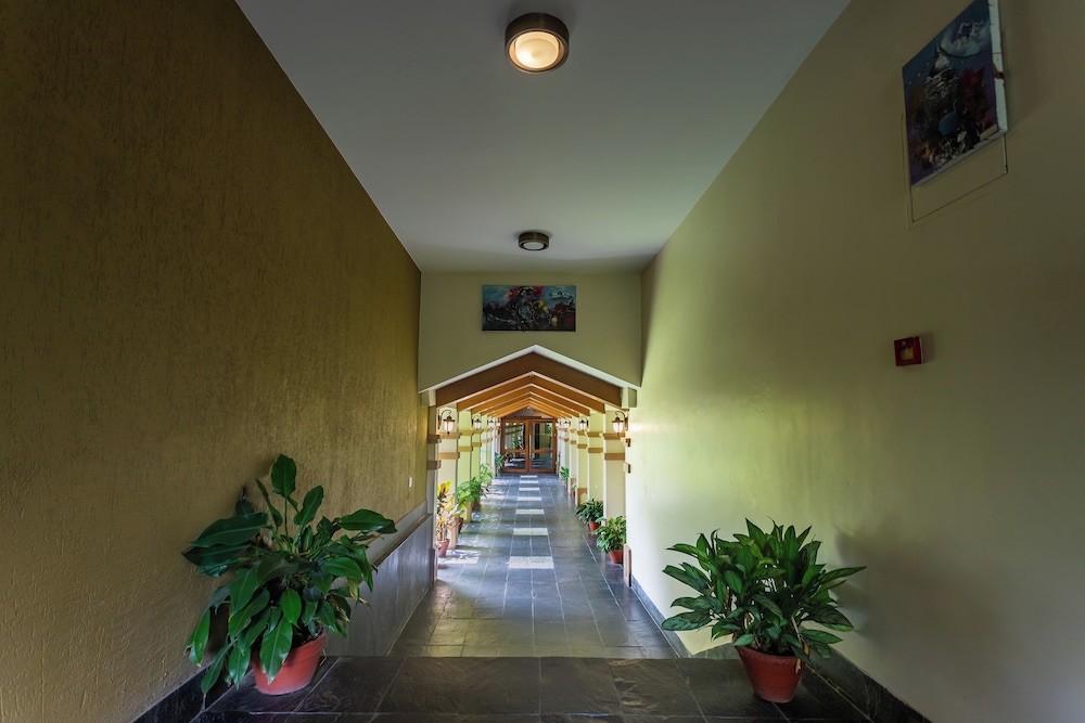 Atithi Resort And Spa 6/67