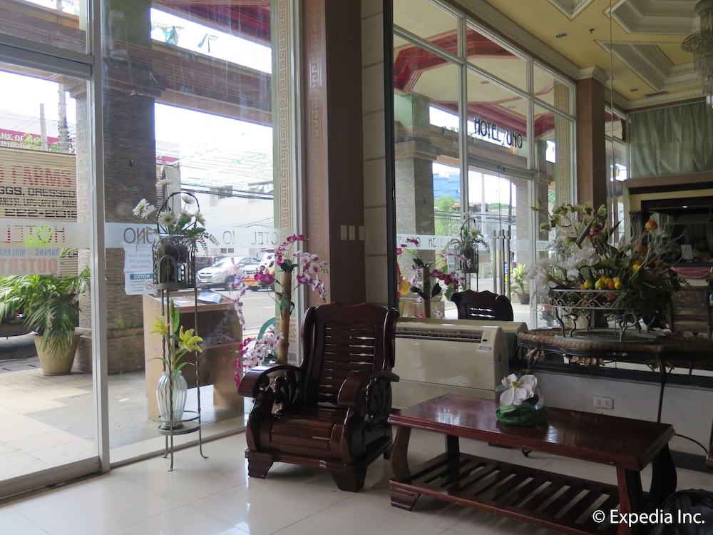 Hotel Uno 40/50