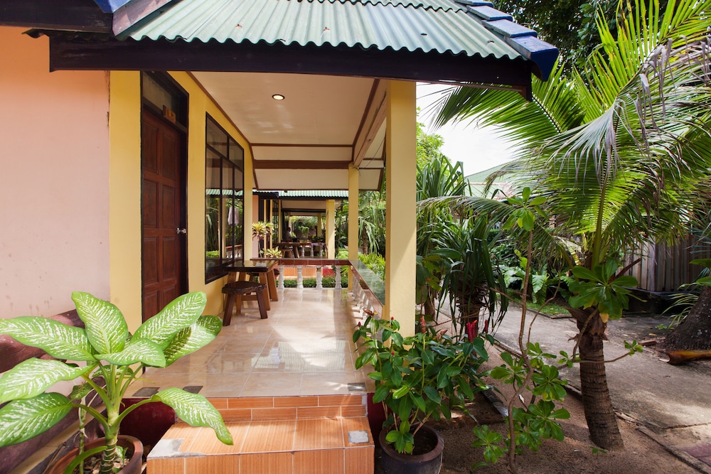 LANTA RIVIERA RESORT 2/37