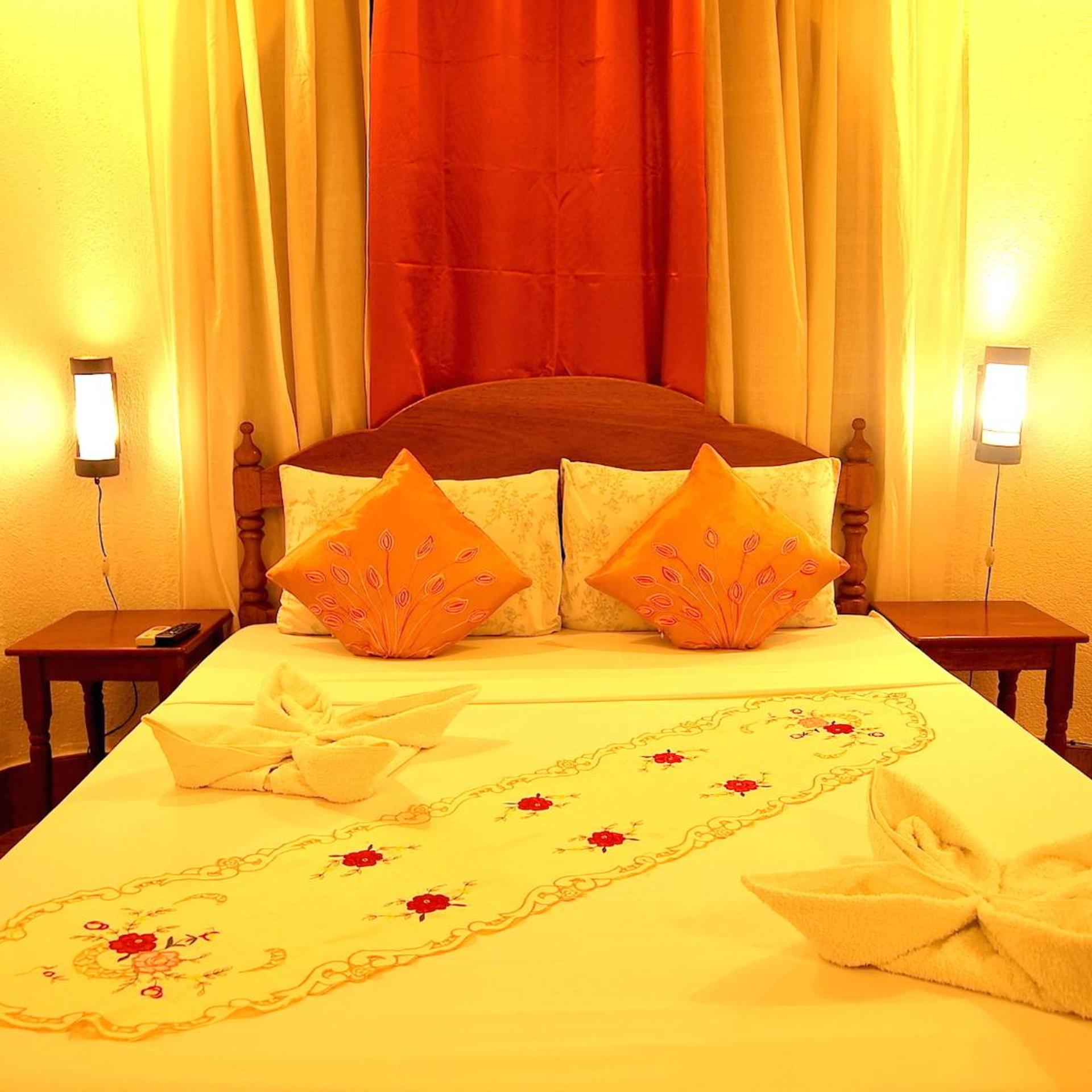 Floral Villarosa Hotel 12/65