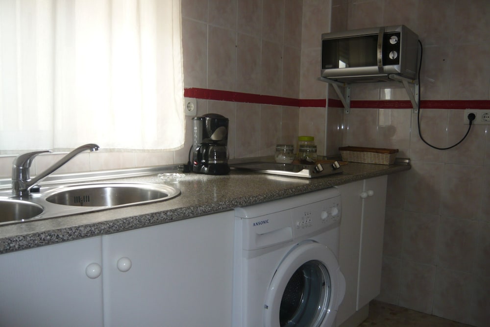 Apartamentos Marques De Guadiaro 1 50/51