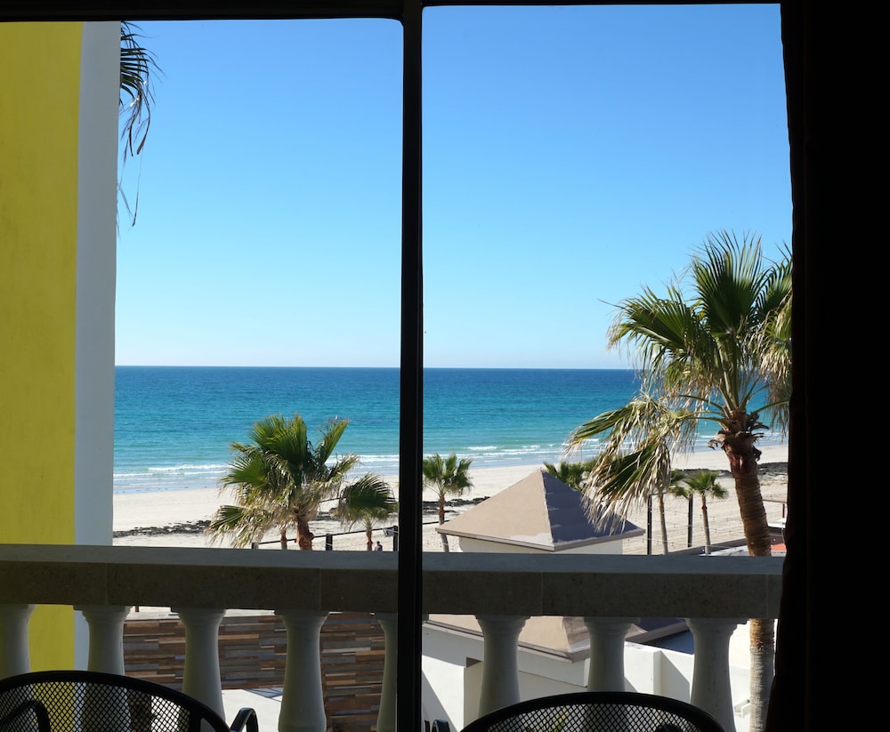 Playa Bonita Resort 38/77
