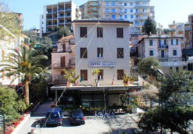 Hotel Villa Camilla 46/56